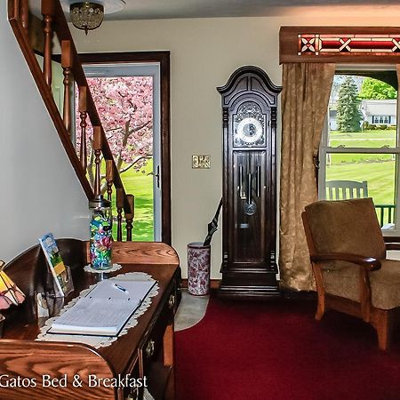Los Gatos Bed & Breakfast Penn Yan Dış mekan fotoğraf