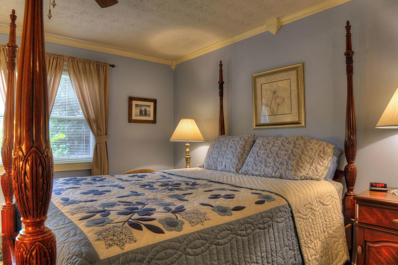 Los Gatos Bed & Breakfast Penn Yan Dış mekan fotoğraf